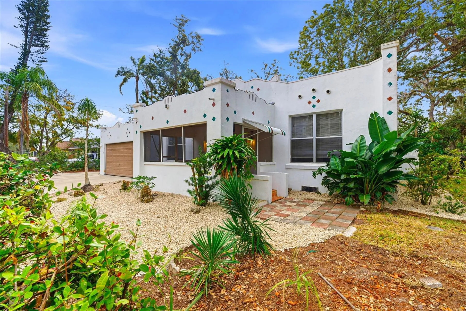 1706 4th Avenue E Bradenton FL 34208