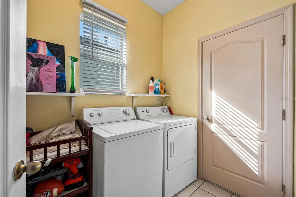 6811 Monarch Park Drive Apollo Beach FL 33572