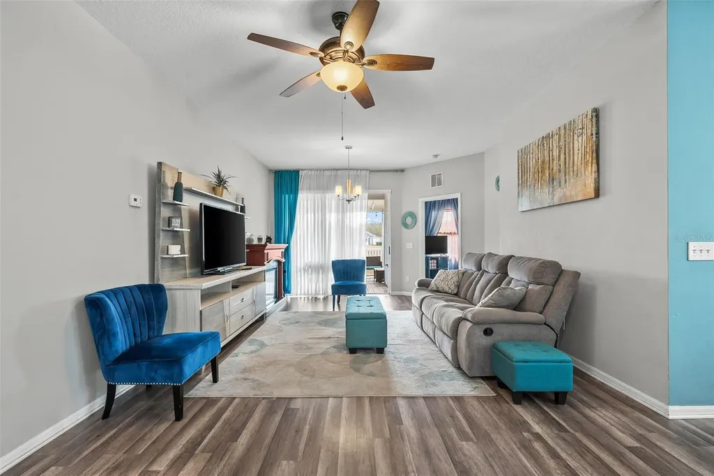 6811 Monarch Park Drive Apollo Beach FL 33572