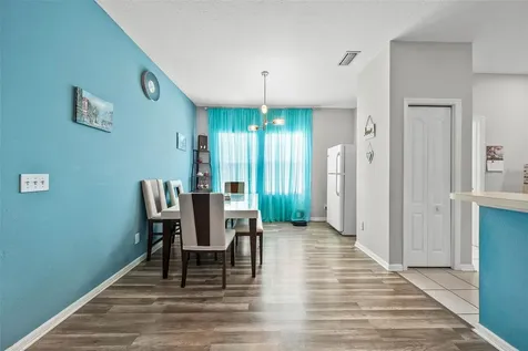 6811 Monarch Park Drive Apollo Beach FL 33572