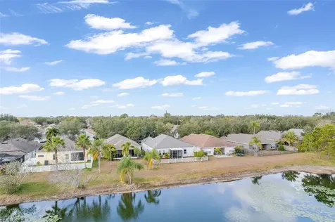 6811 Monarch Park Drive Apollo Beach FL 33572