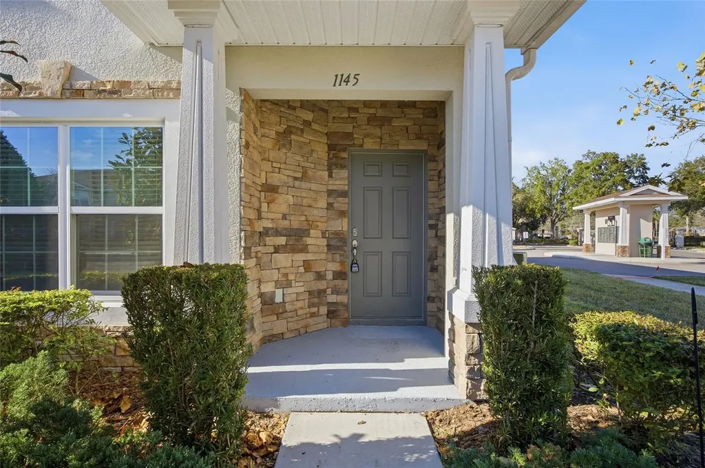 1145 Sleepy Oak Drive Wesley Chapel FL 33543