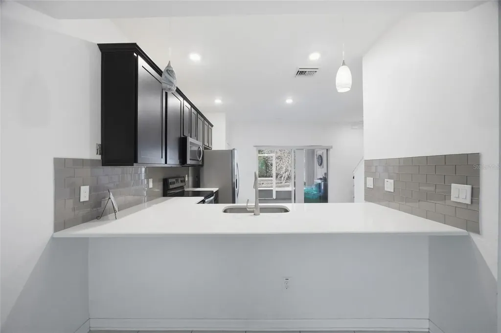1145 Sleepy Oak Drive Wesley Chapel FL 33543