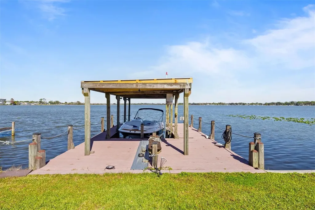 121 Bonnie Drive Auburndale FL 33823