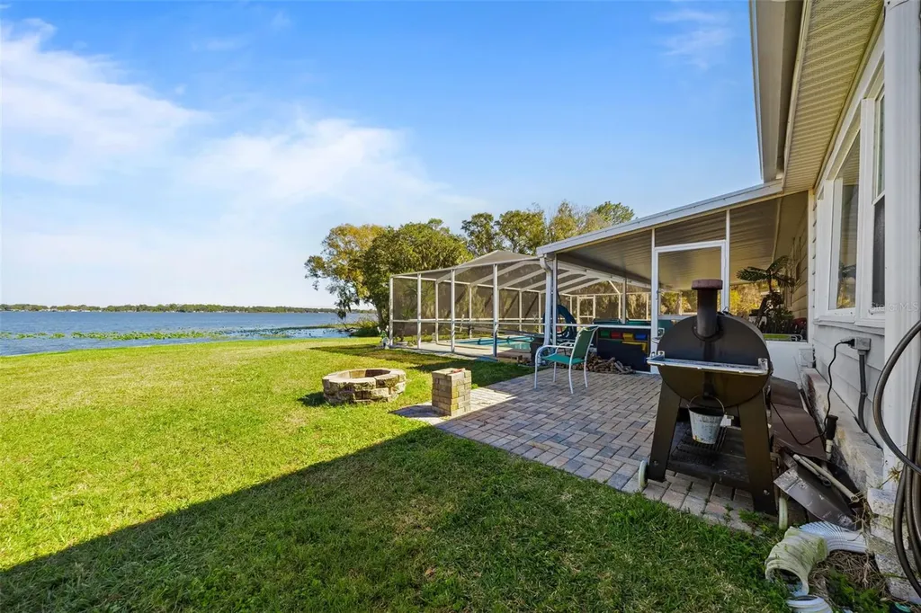 121 Bonnie Drive Auburndale FL 33823