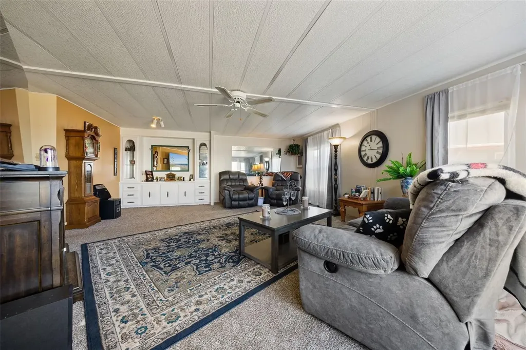 121 Bonnie Drive Auburndale FL 33823