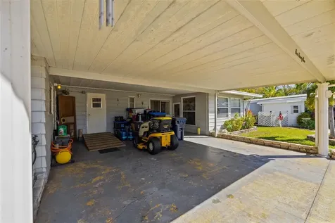 121 Bonnie Drive Auburndale FL 33823