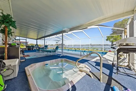 121 Bonnie Drive Auburndale FL 33823