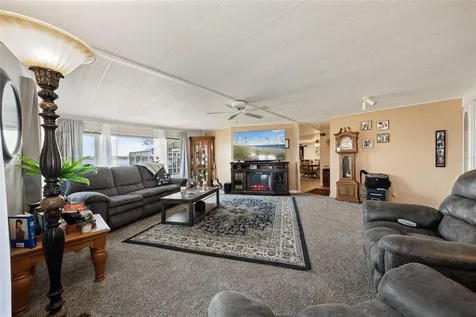 121 Bonnie Drive Auburndale FL 33823