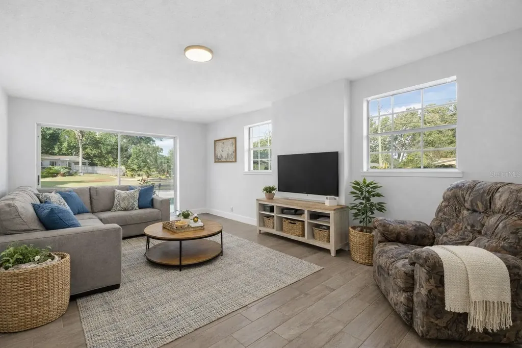 1203 Marie Avenue Apopka FL 32703