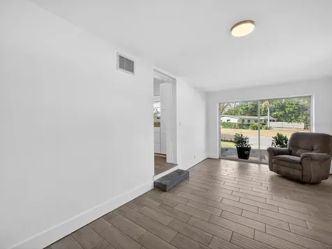 1203 Marie Avenue Apopka FL 32703