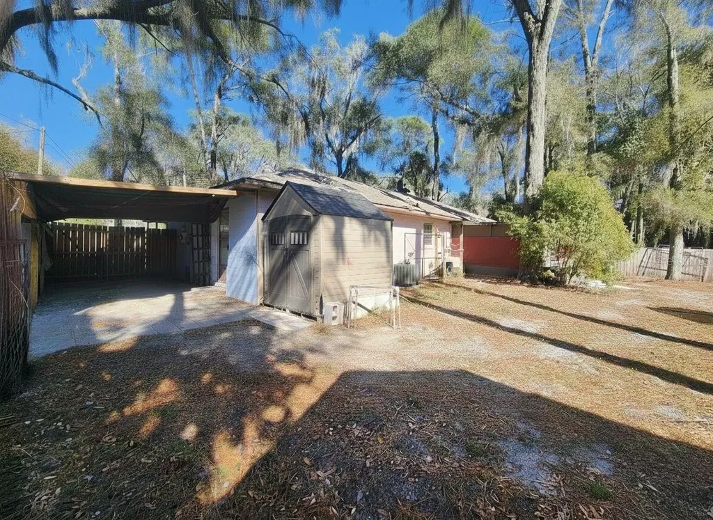 604 NE 28th Street Ocala FL 34470