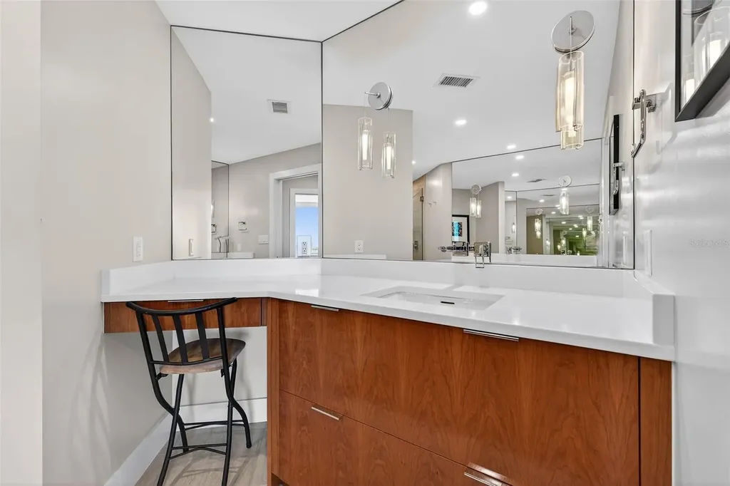 1 Seaside Lane Belleair FL 33756