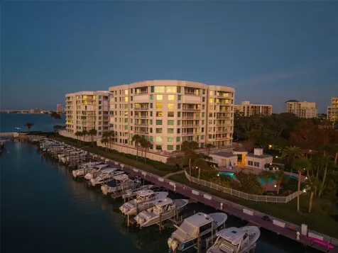 1 Seaside Lane Belleair FL 33756