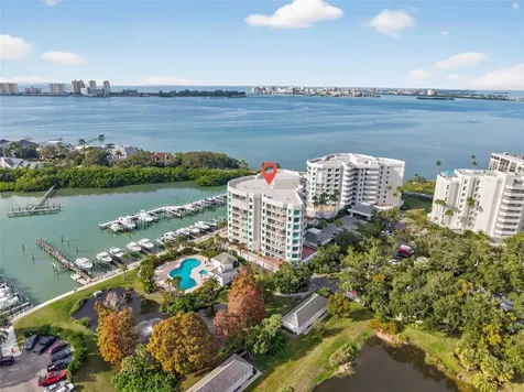 1 Seaside Lane Belleair FL 33756