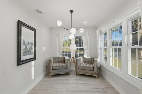 851 20th Avenue S St Petersburg FL 33701