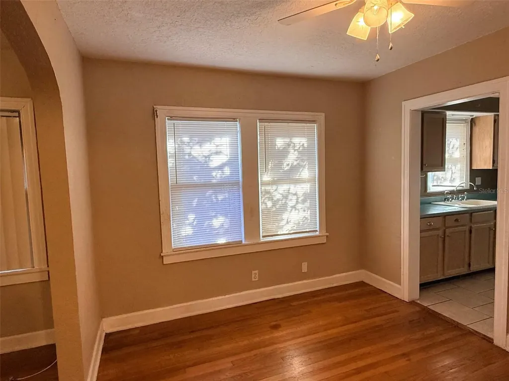 1908 20th Avenue N St Petersburg FL 33713