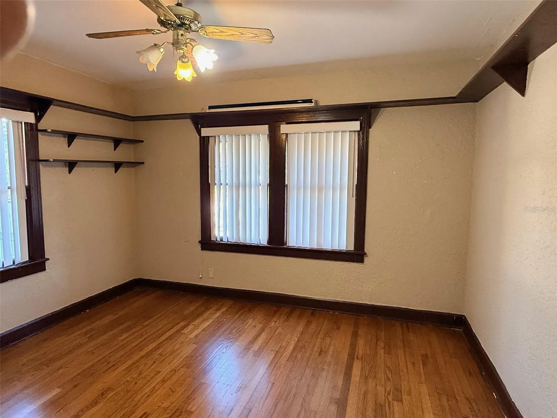 1908 20th Avenue N St Petersburg FL 33713