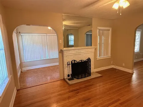 1908 20th Avenue N St Petersburg FL 33713