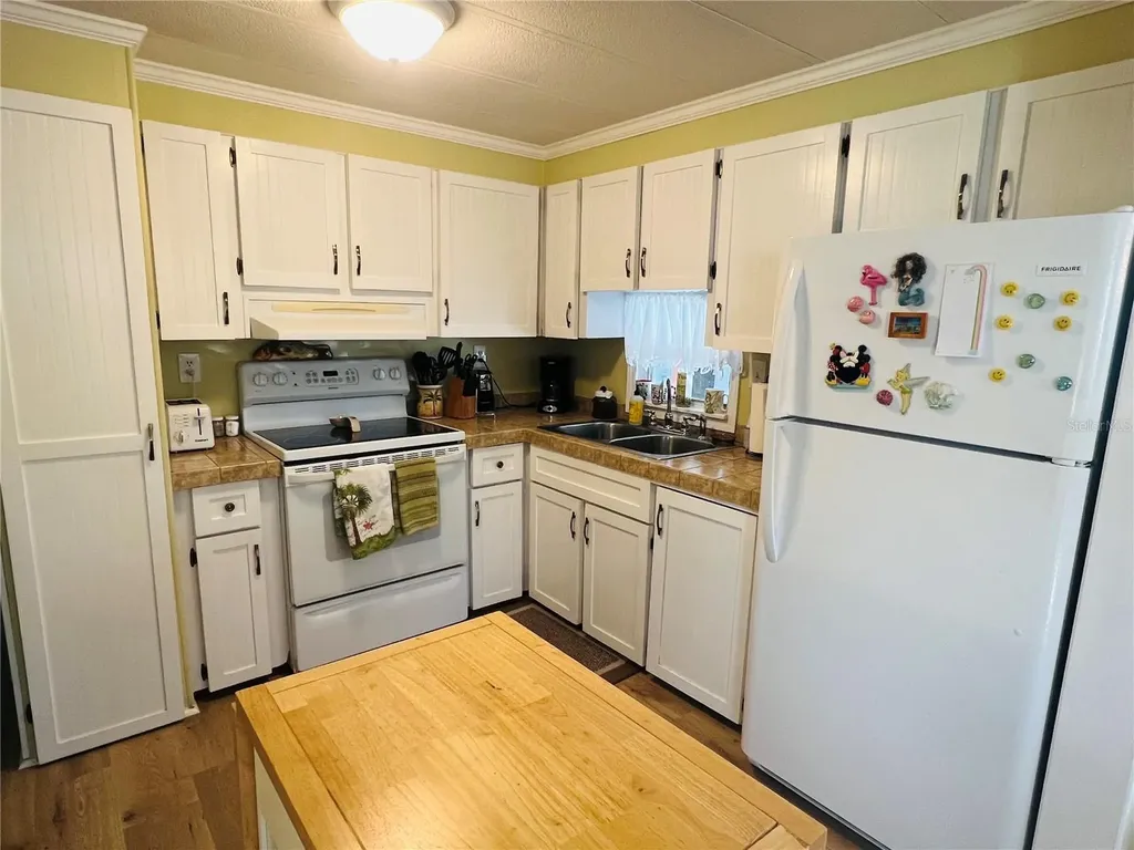 2259 Palazza Drive Sarasota FL 34238