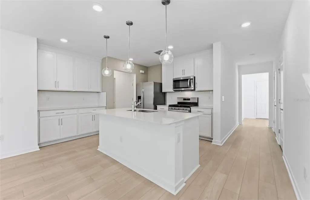 6275 Broad Field Avenue Apollo Beach FL 33572