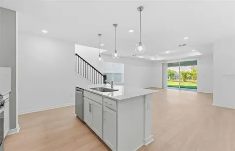 6275 Broad Field Avenue Apollo Beach FL 33572