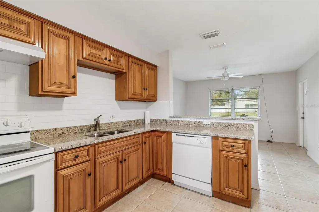 10970 Grove Terrace Seminole FL 33772
