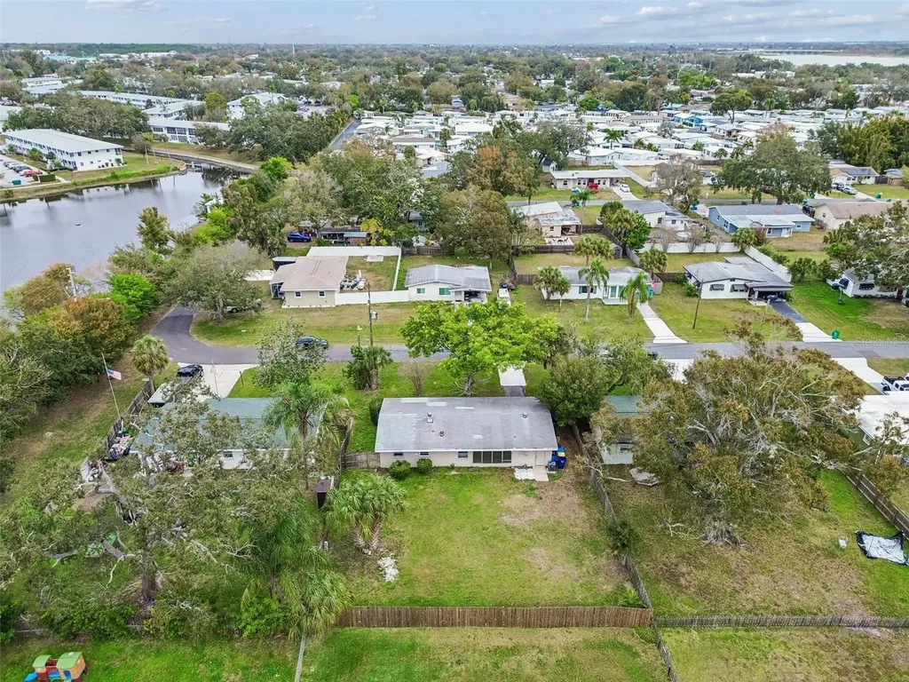 10970 Grove Terrace Seminole FL 33772