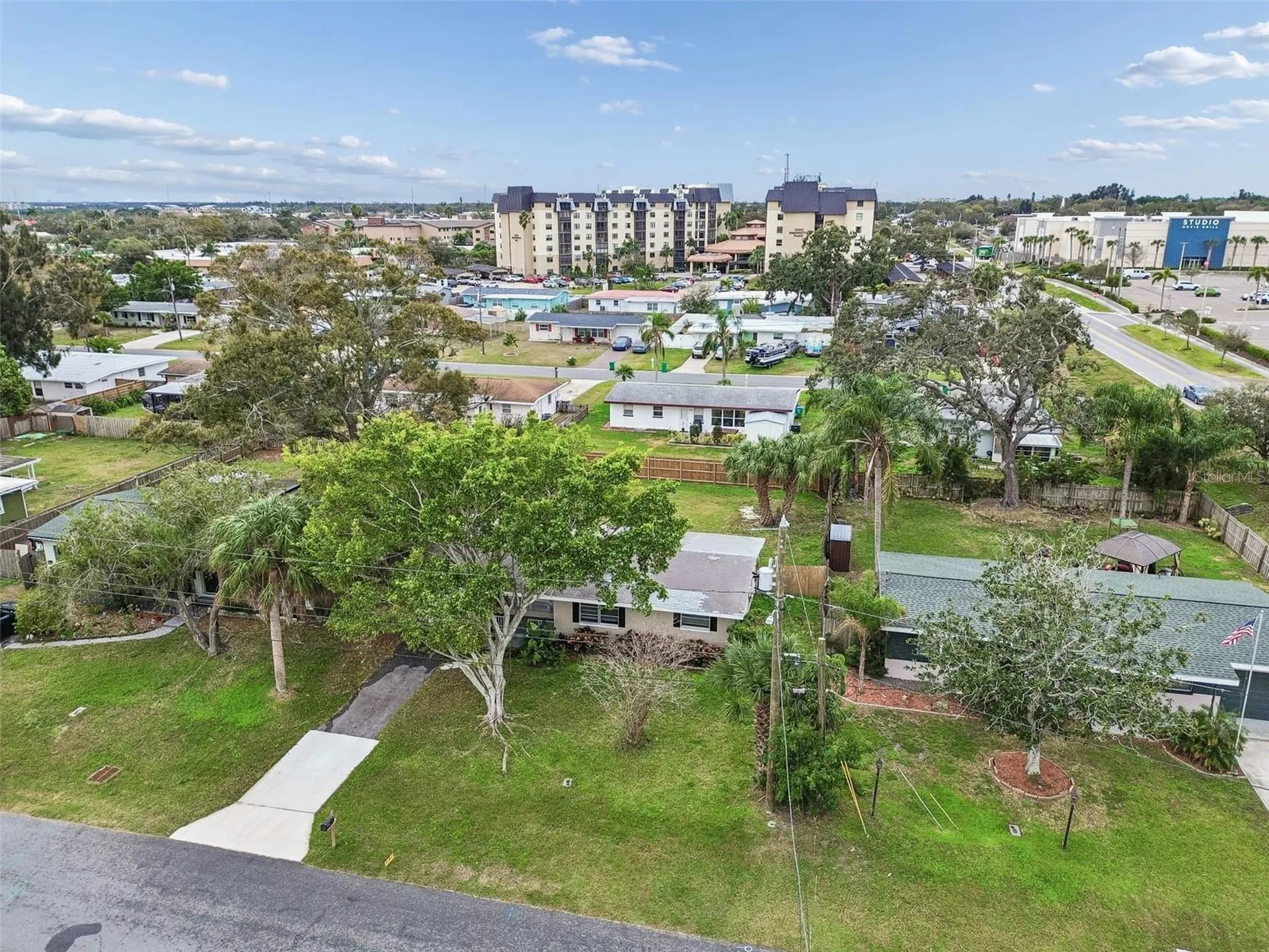 10970 Grove Terrace Seminole FL 33772