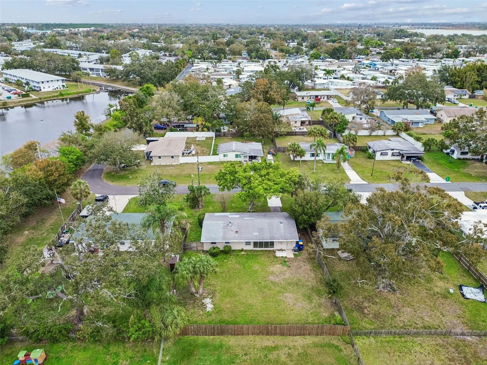 10970 Grove Terrace Seminole FL 33772