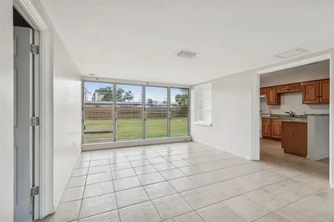 10970 Grove Terrace Seminole FL 33772