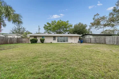 10970 Grove Terrace Seminole FL 33772