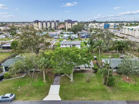 10970 Grove Terrace Seminole FL 33772