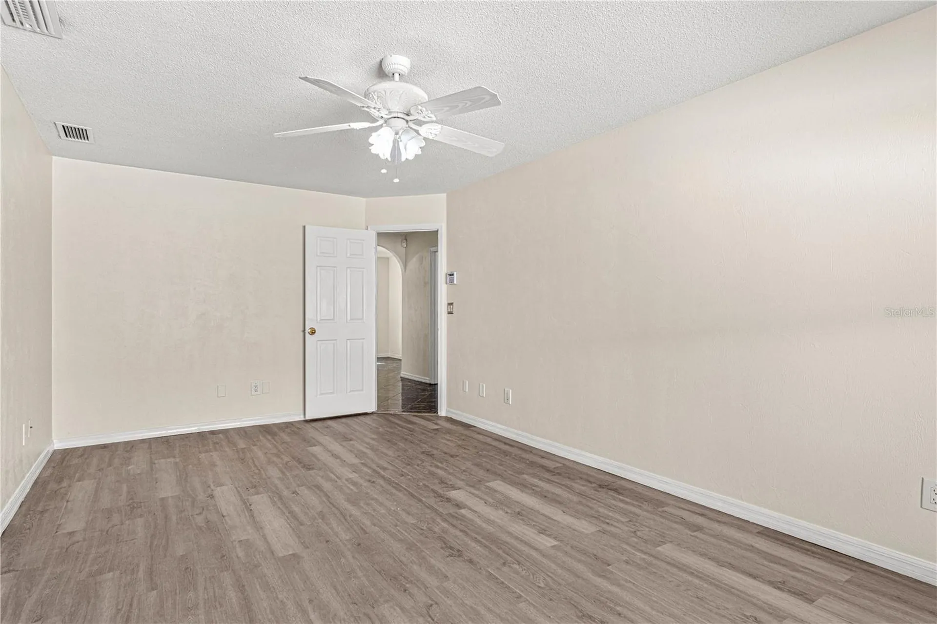 152 Loon Court Daytona Beach FL 32119