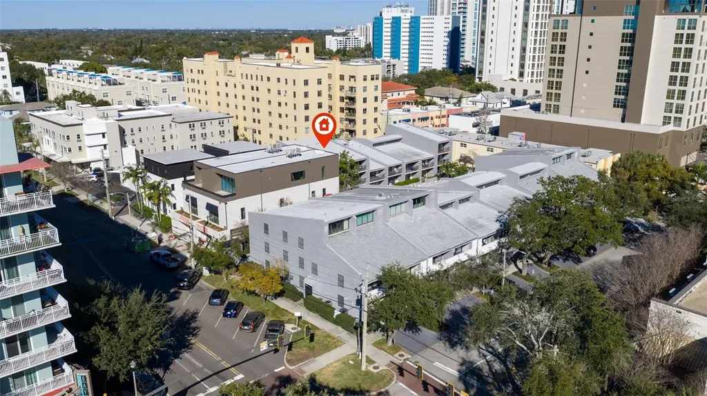 301 2nd Street N St Petersburg FL 33701