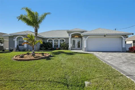 257 Medalist Road Rotonda West FL 33947