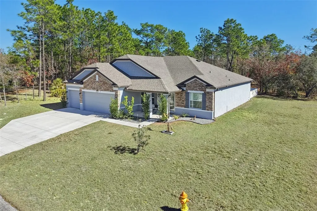21 Mayten Court N Homosassa FL 34446
