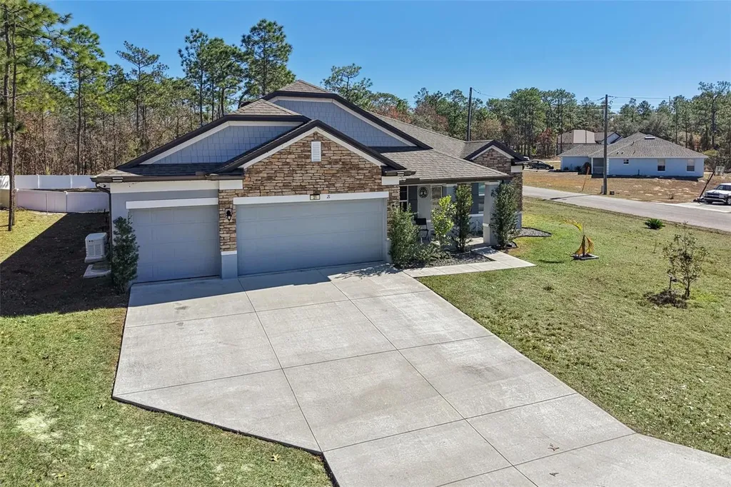21 Mayten Court N Homosassa FL 34446