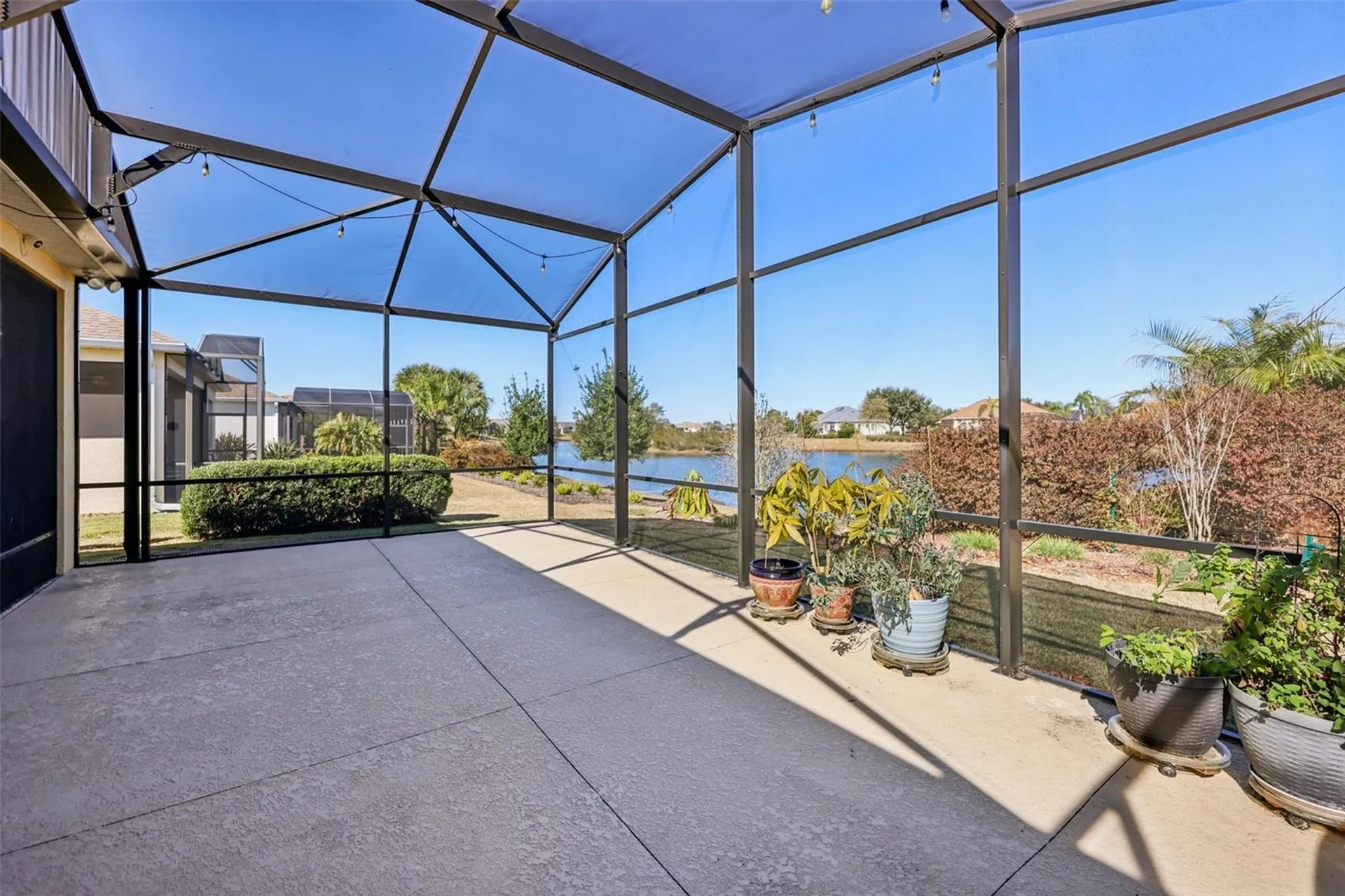 2489 Pawtucket Pass Mount Dora FL 32757