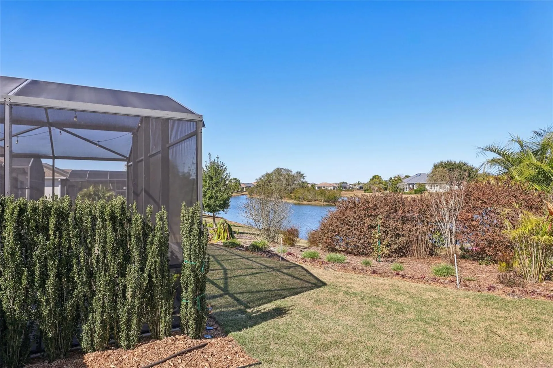 2489 Pawtucket Pass Mount Dora FL 32757