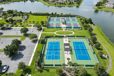 2489 Pawtucket Pass Mount Dora FL 32757