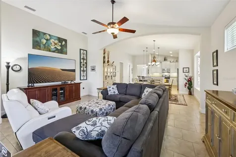 2489 Pawtucket Pass Mount Dora FL 32757