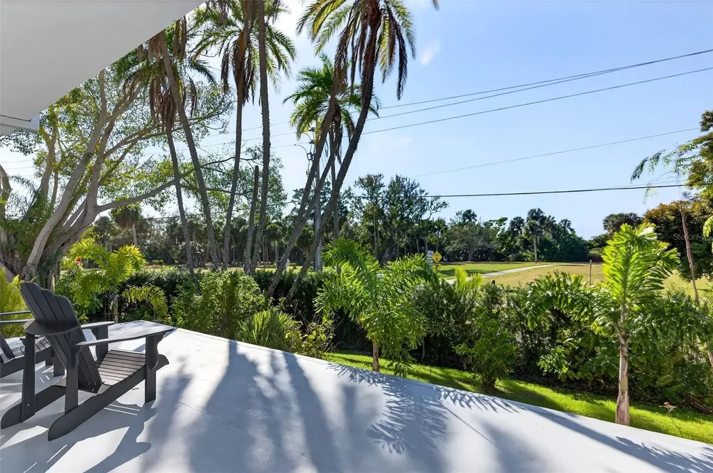 405 Edwards Drive Sarasota FL 34243