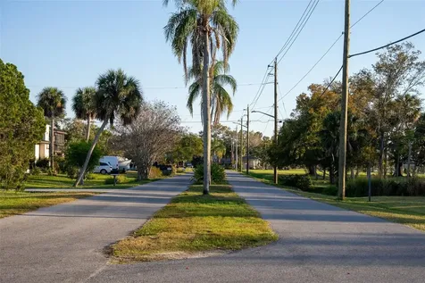 405 Edwards Drive Sarasota FL 34243