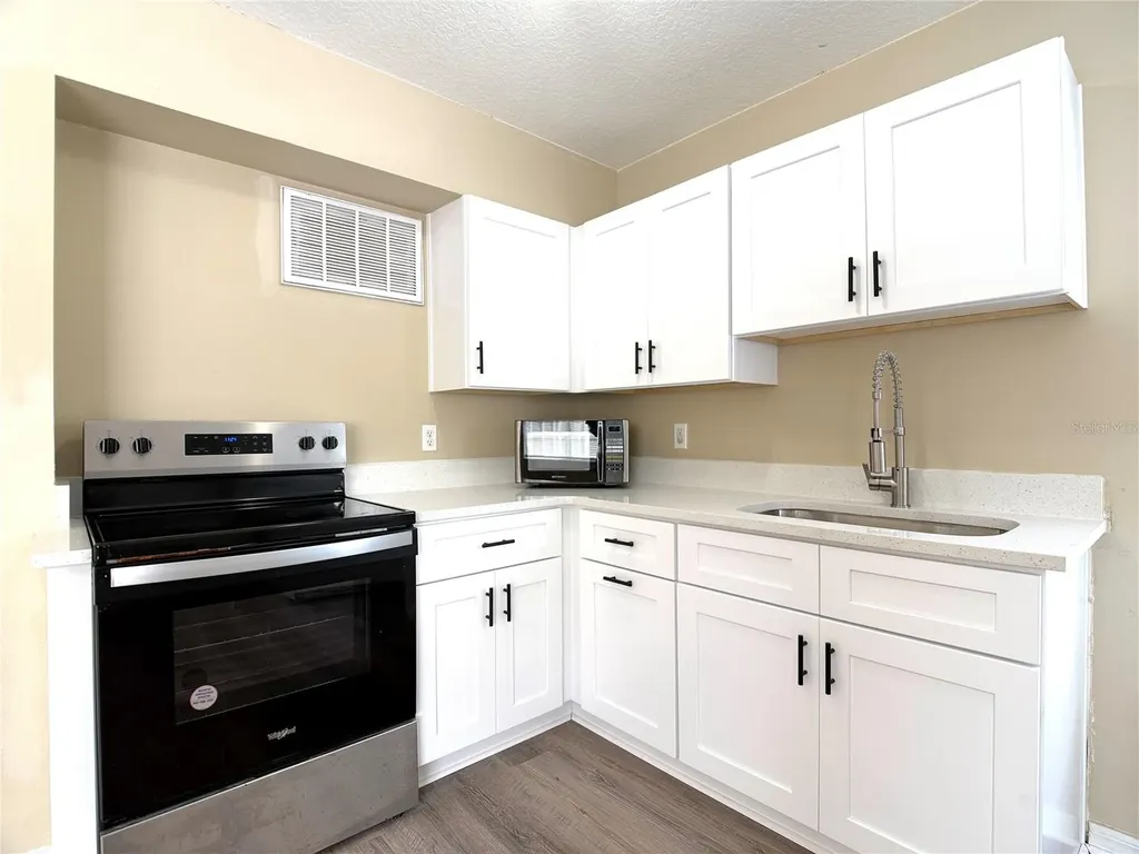 501 Coconut Palm Way Davenport FL 33897
