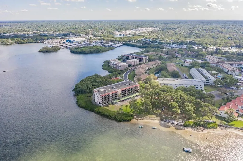 2700 Bayshore Boulevard Dunedin FL 34698