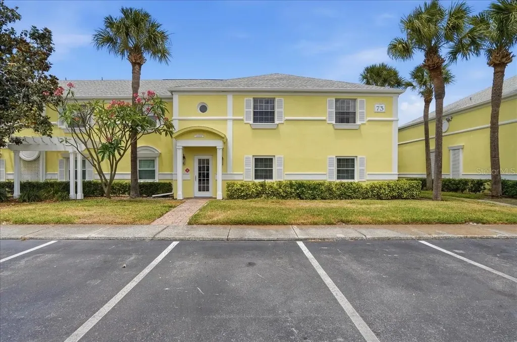 205 Pompano Drive SE St Petersburg FL 33705