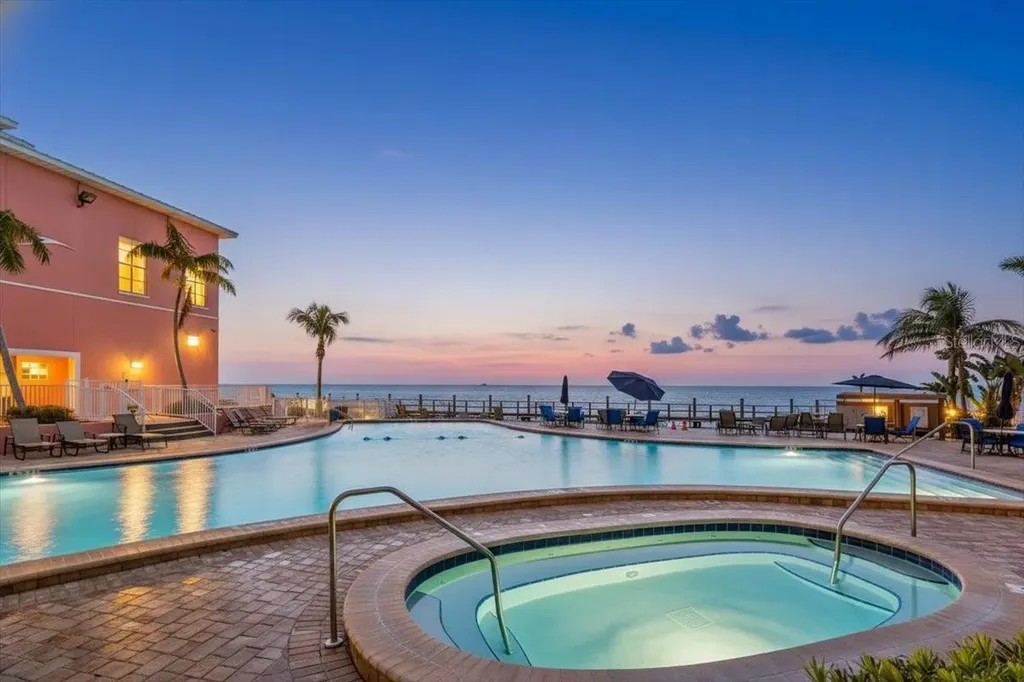 205 Pompano Drive SE St Petersburg FL 33705