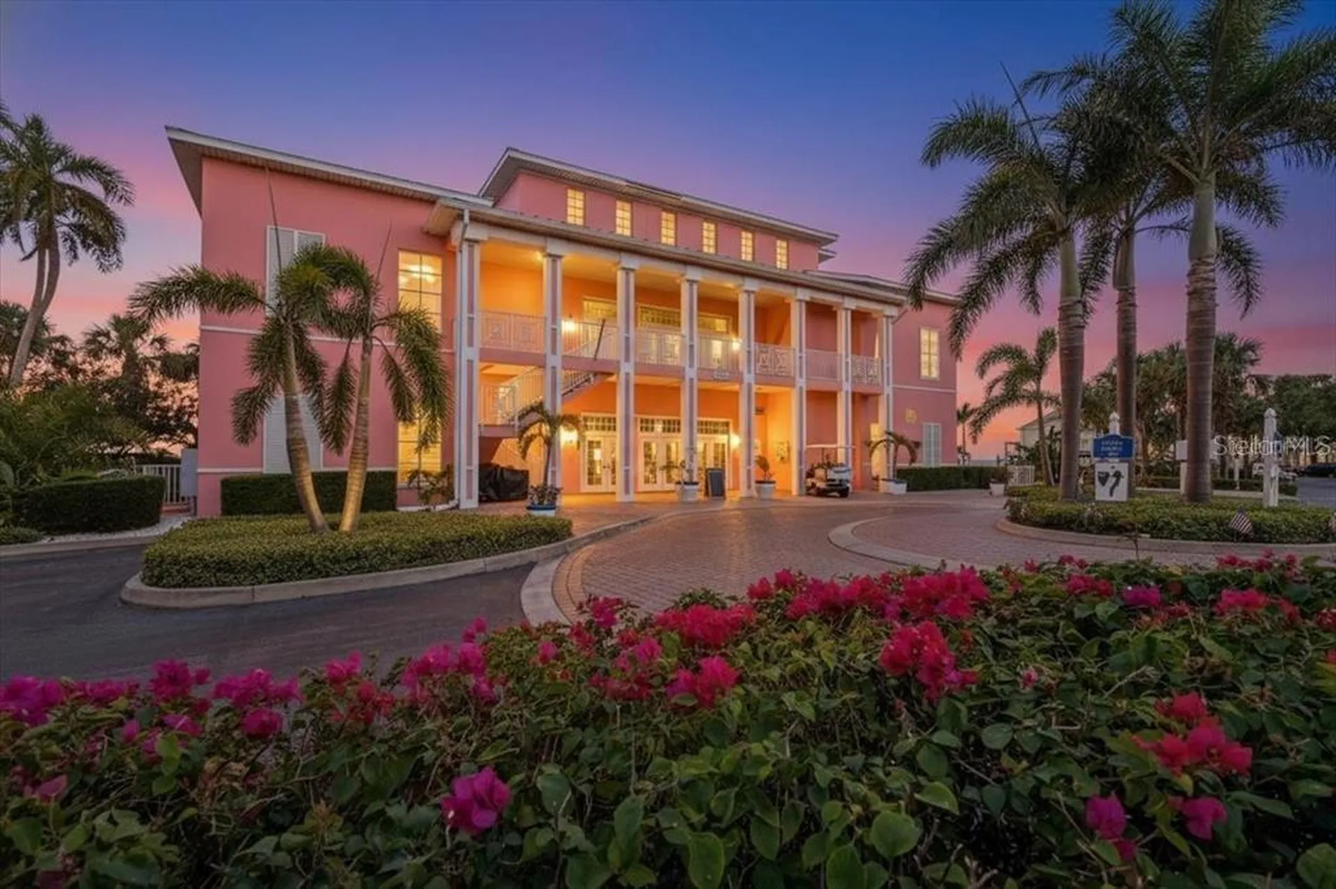 205 Pompano Drive SE St Petersburg FL 33705