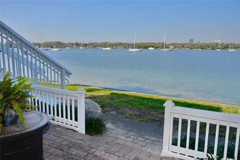 205 Pompano Drive SE St Petersburg FL 33705